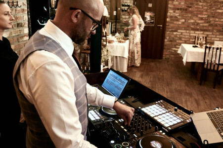 0014 (z6a 1517) 1200px